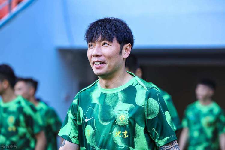 张稀哲第89分钟打破僵局率队获胜 连续17个赛季为国安破门