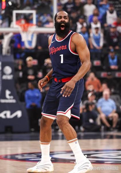 哈登升至季后赛历史助攻榜第七位 目前已送出1139记助攻